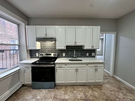 4th image of 69 N Arlington Ave APT 407