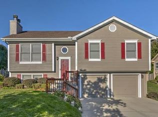 11120 N Lewis Ave, Kansas City, MO 64157