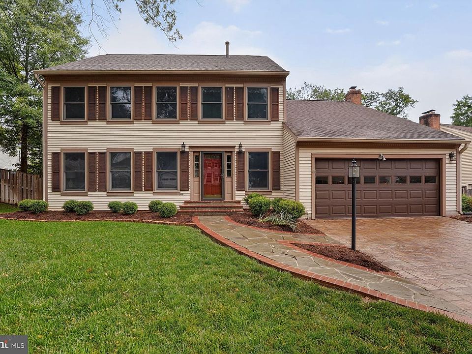 1st image of 7007 Devereux Circle Dr