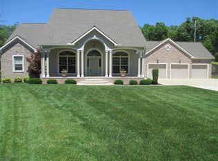 1917 Crow Rd, Joplin, MO 64804