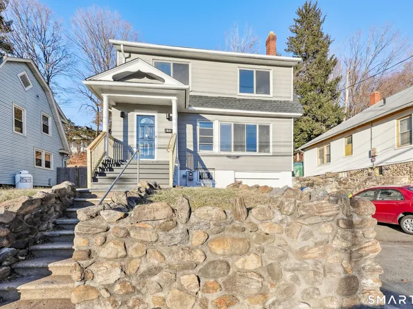 612 Chase Avenue, Waterbury, CT 06704