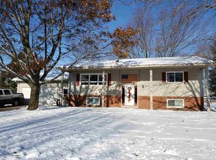 118310 Springfield Dr, Stratford, WI 54484