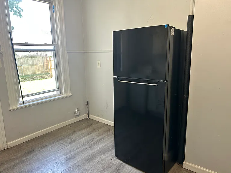 35 Wayne Ave #1 — Photo 19