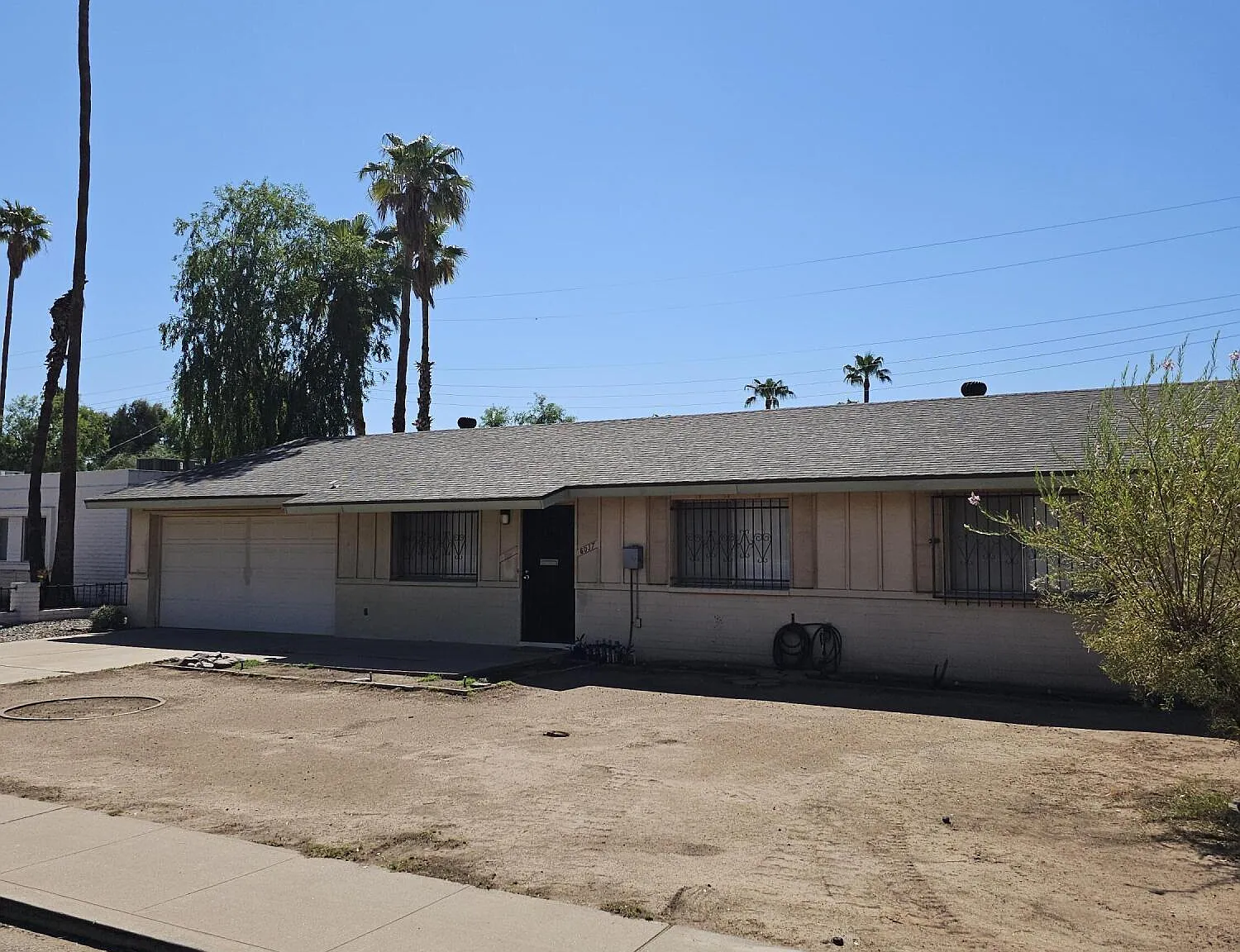 3 bed, 1.5 bath, 1333 sqft, $1,800 — Photo 3