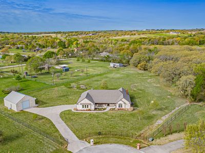 169 Star Point Ln, Weatherford, TX, 76088