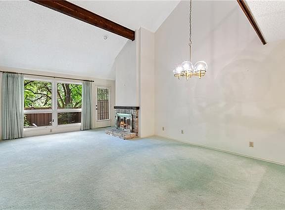 5th image of 8326 Summerwood Dr