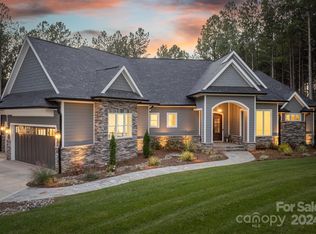 1253 Cordova Dr, Connelly Springs, NC 28612