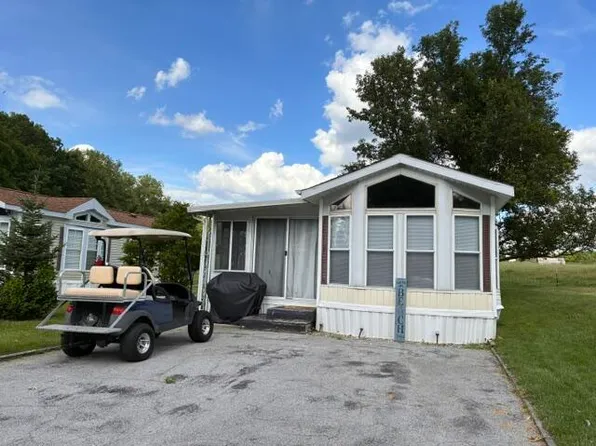 731 Bayside Ln, Coldwater, MI 49036