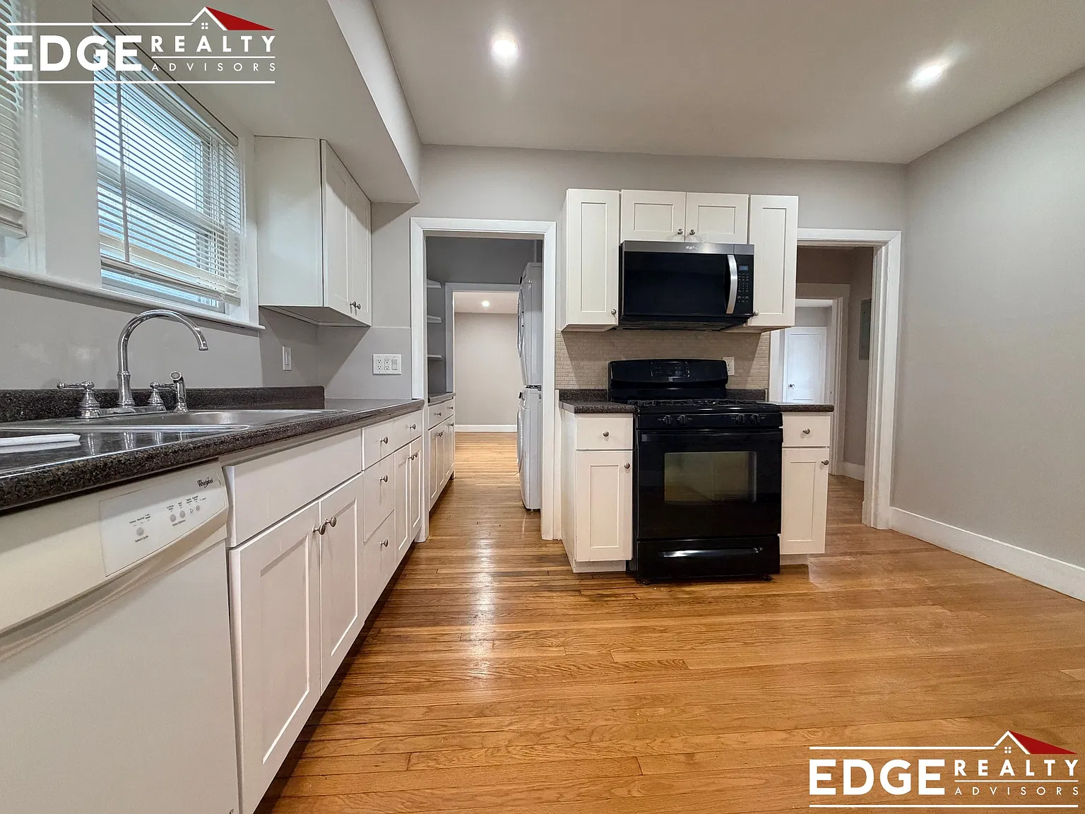 3 bed, 1.0 bath, $2,600 — Photo 1