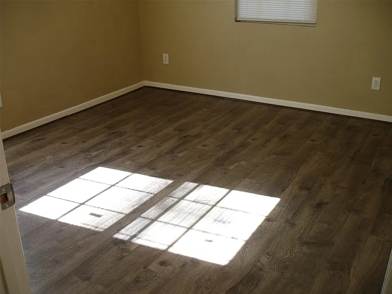 1134 Hahlo St — Photo 22