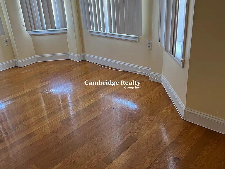 90 Westland Ave #504T — Photo 2