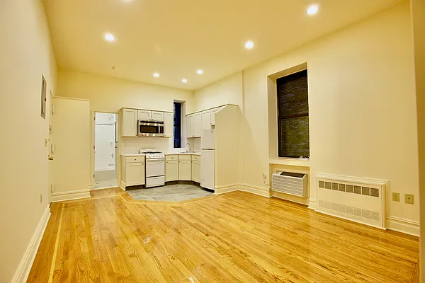 Rented by J & L Holding Corporation | media 2
