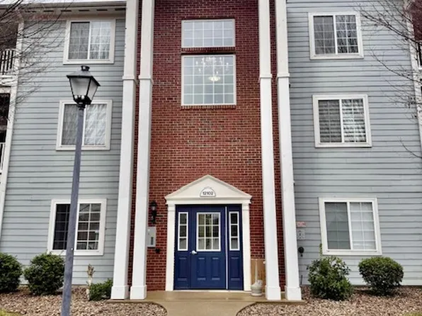 12102 Redspire Dr Unit 301, Louisville, KY 40299