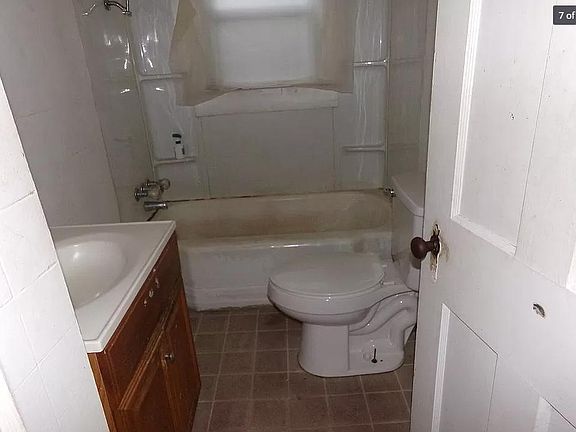 2nd image of 165 North Ave