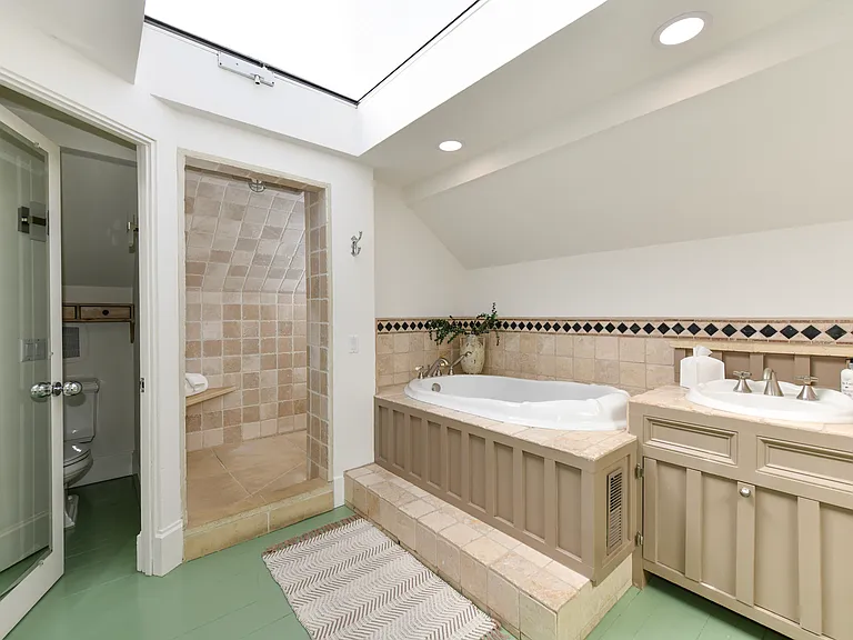 1533 Allyn Ave — Photo 22