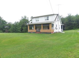 961 Hudson Hill Rd, Weirton, WV 26062