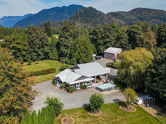 4th image of 2284 Ashton Rd