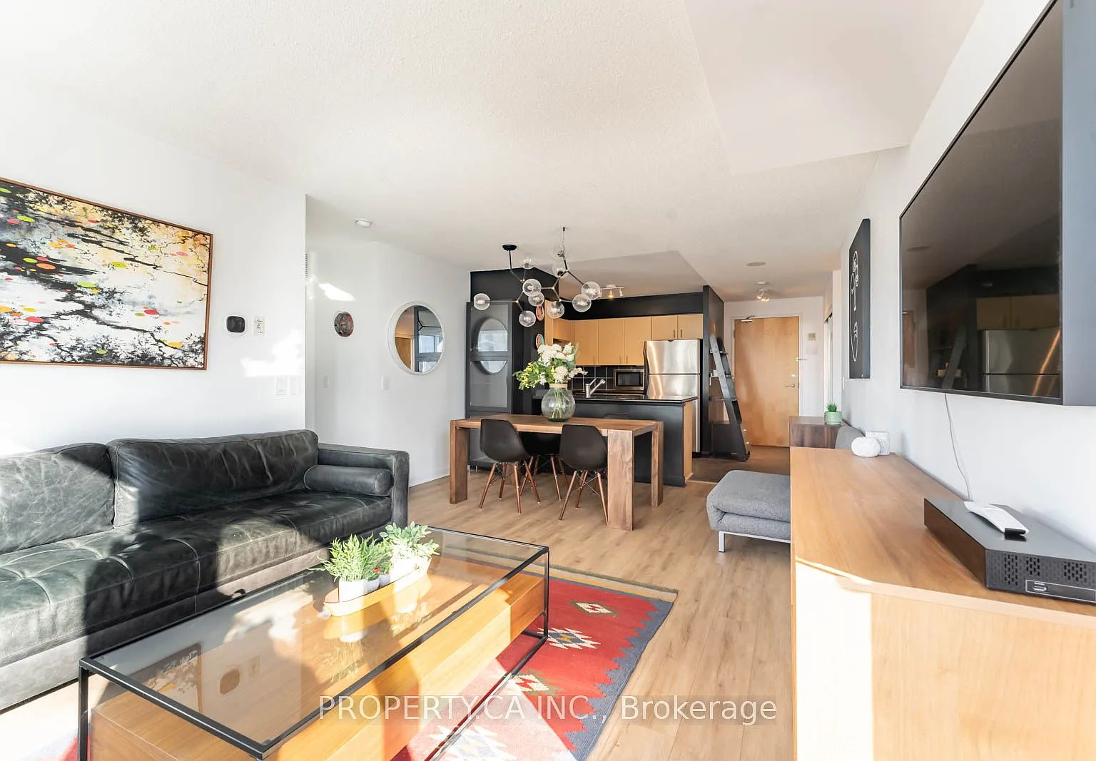 3 bed, $3,850 — Photo 4