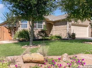 14407 Barn Ct, Elmendorf, TX 78112