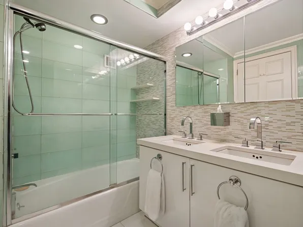 1441 Third Avenue image 6 of 14