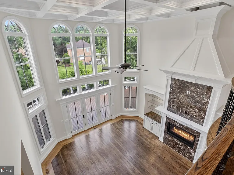 7112 Georgetown Pike — Photo 30