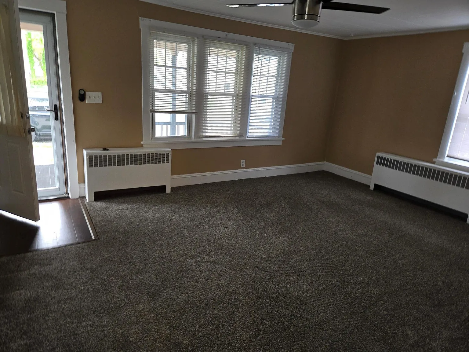 151 W Central Avenue — Photo 3