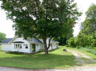 156 7th St, Morley, MI