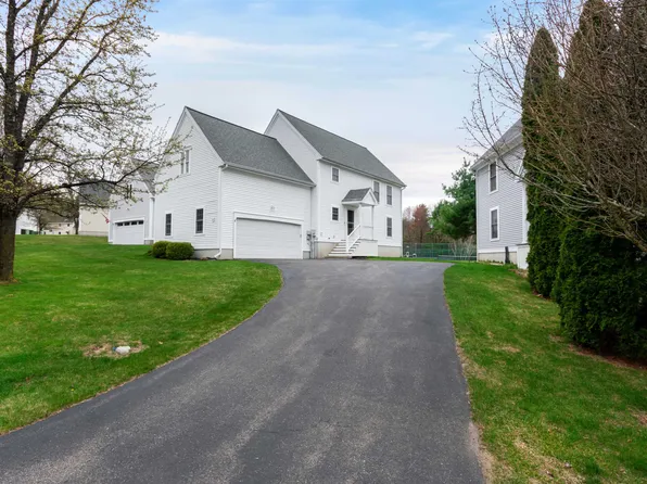 61 Barbara Lane, Hudson, NH 03051