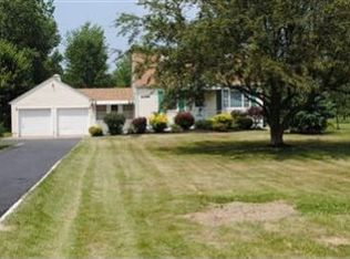 42944 Dellefield Rd, Elyria, OH 44035