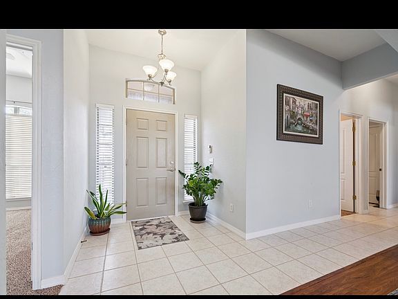 3rd image of 2705 SE 96th St