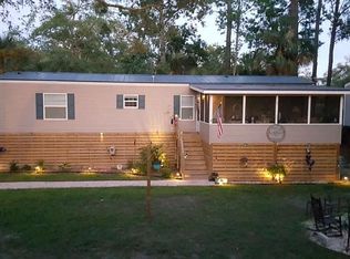 33 Tomahawk Trl, Saint Helena Island, SC 29920