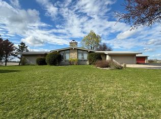 14067 State 76, Caledonia, MN 55921