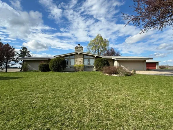 14067 State 76, Caledonia, MN 55921