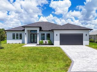 177 Medalist Rd, Rotonda West, FL 33947