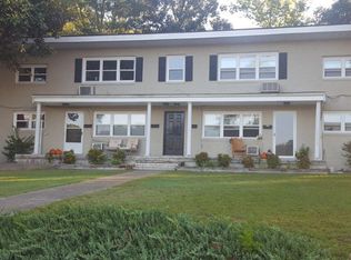 306 W Maple St, Aberdeen, NC 28315