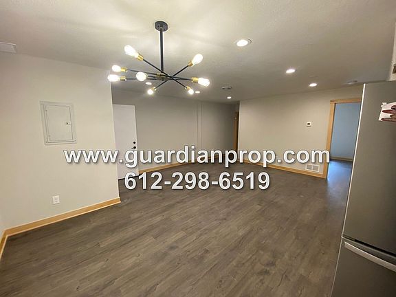 5th image of 1560 Portland Ave #6