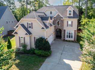 4213 Oakthorne Way, Raleigh, NC 27613