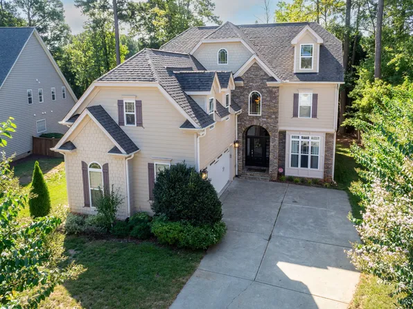 4213 Oakthorne Way, Raleigh, NC 27613