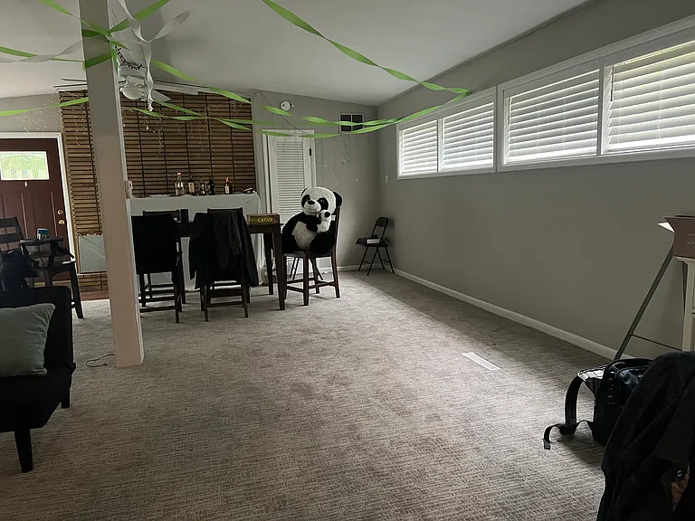 143 Kensington Rd — Photo 7