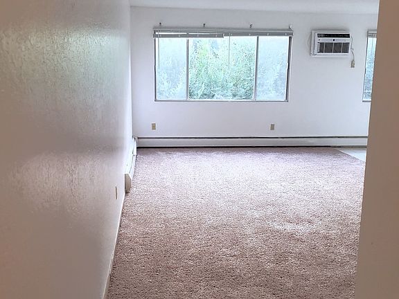 3rd image of 539 S Wasson Ln APT 202