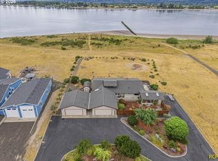47083 River Ranch Ln, Westport, OR 97016