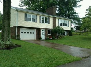 925 Regency Rd, Danville, KY 40422