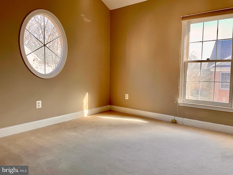 1030 Grand Oak Way — Photo 28