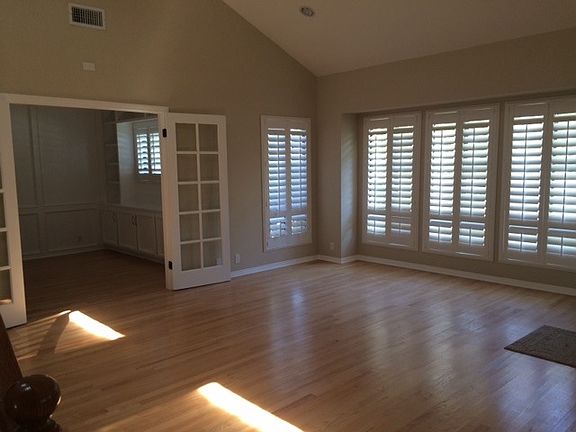 4th image of 5605 Calle Mayor