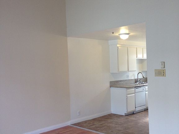 2nd image of 13629 Cerise Ave APT 6