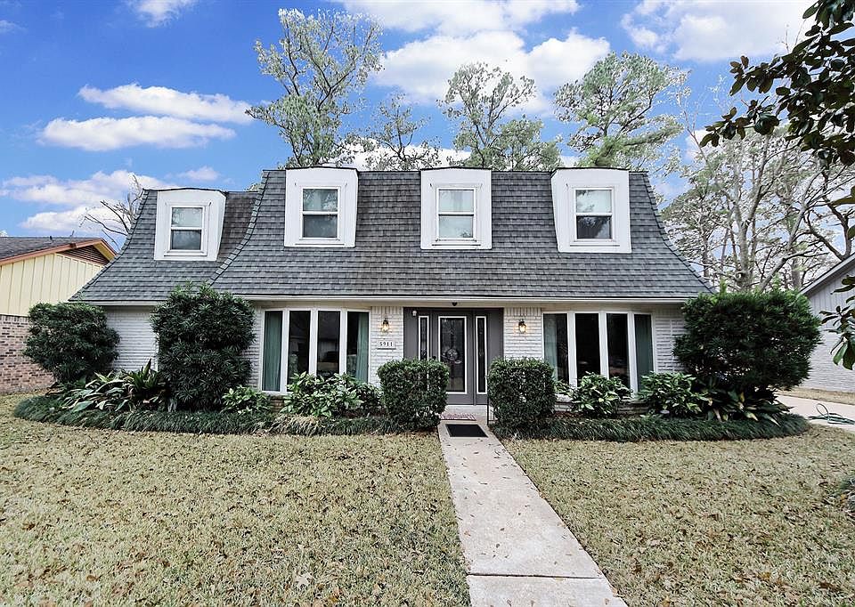 1st image of 5911 Darkwood Dr
