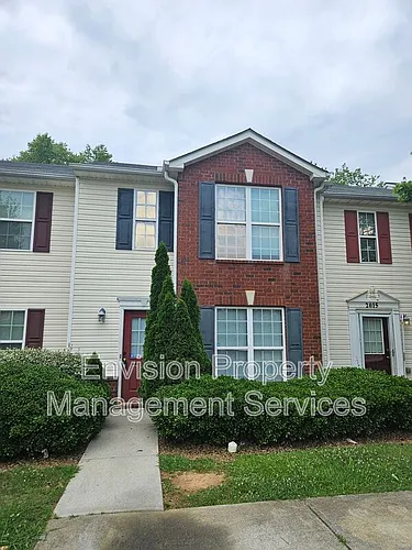 2019 Grove Way Photo 1