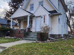 1049 N Larch St, Lansing, MI 48906