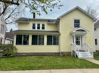 1107 Garrison St, Fremont, OH