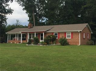409 Hicks Rd, Lexington, NC 27295